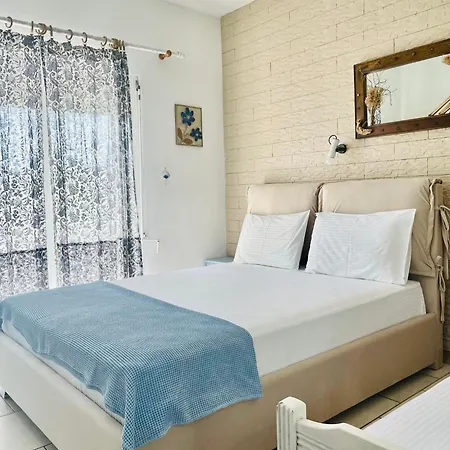 Lägenhetshotell Emilia 3*